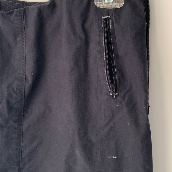 OLD NAVY Skit with pockets! - Picture 4 of 5